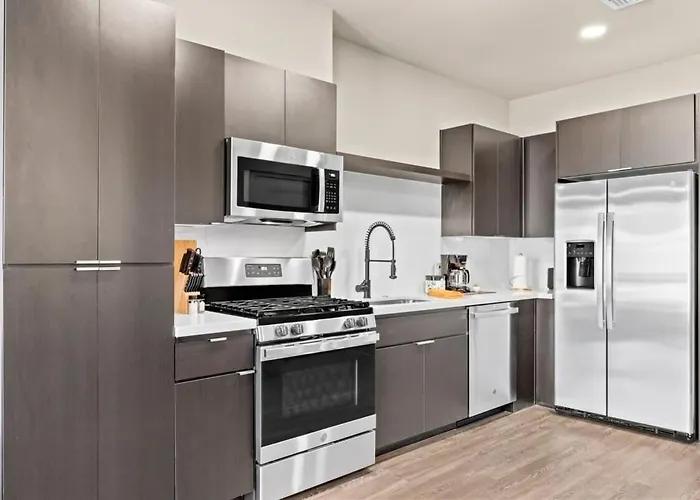 Stunning Westgate Cozysuites By Stadium With Pool 4 Apartment Glendale