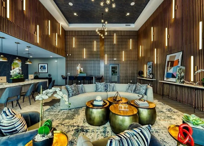 Stunning Westgate Cozysuites By Stadium With Pool 4
